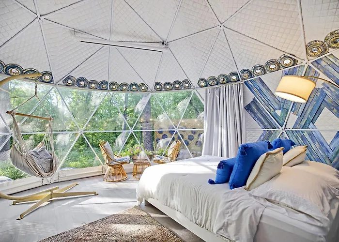 Dream Dome Getaway Near Leesburg