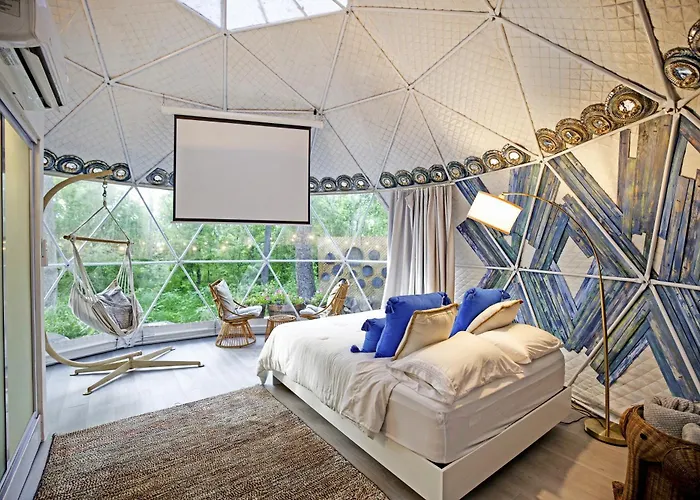 Dream Dome Getaway Near Leesburg