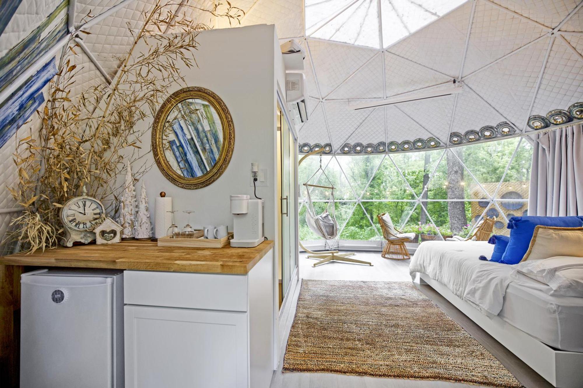 Dream Dome Getaway Near *