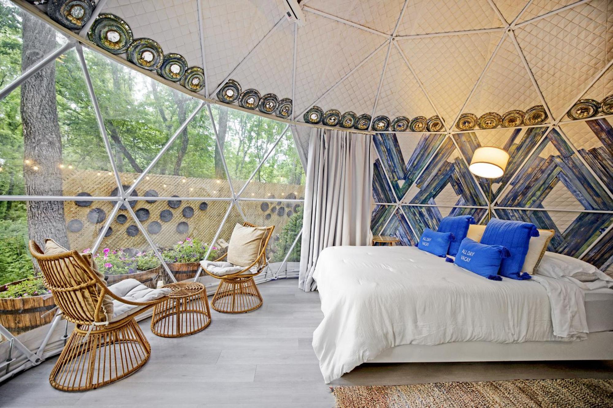 Dream Dome Getaway Near