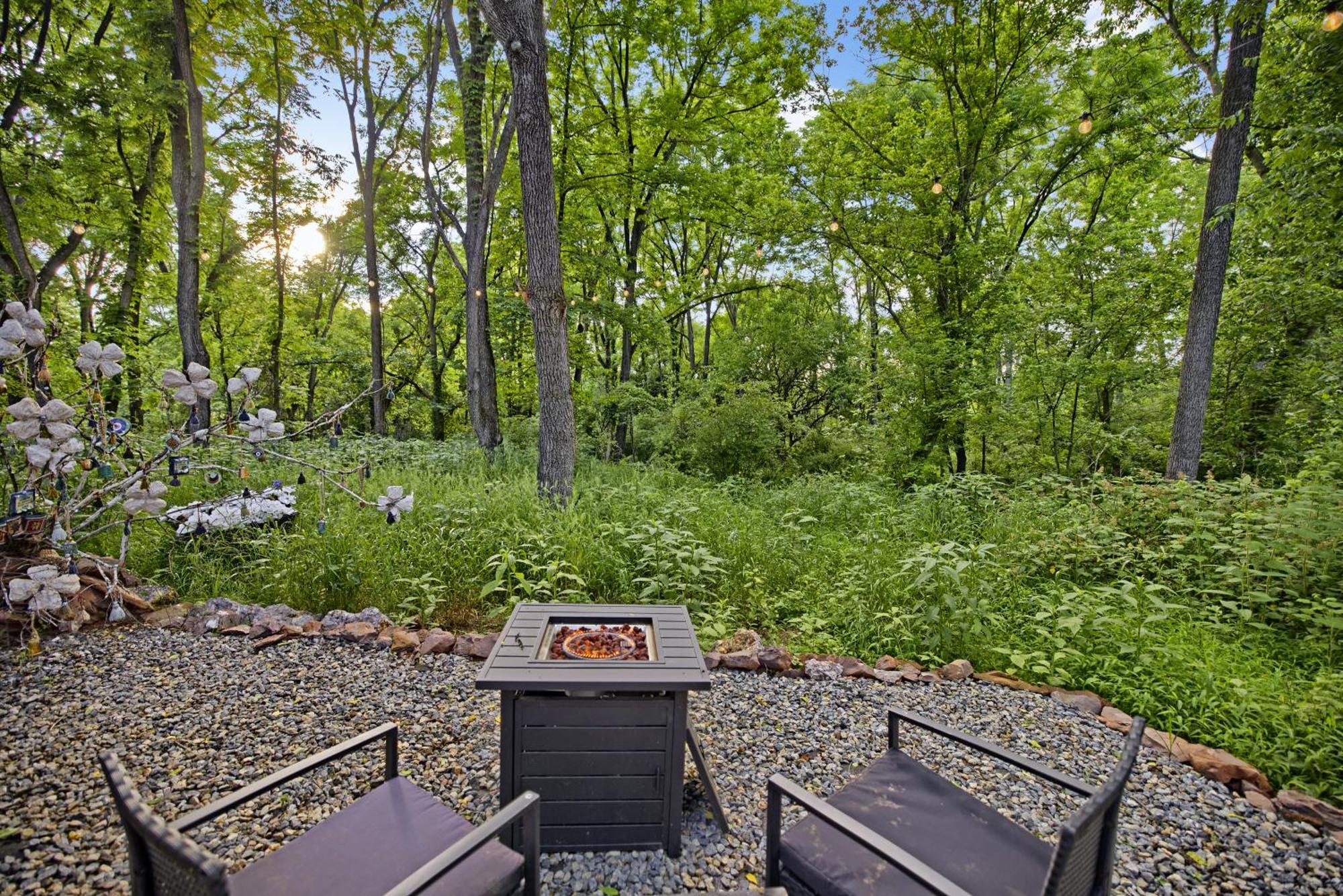 Glamping Dream Dome Getaway Near